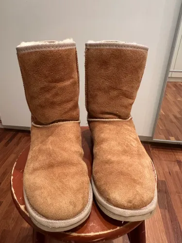 Bota Ugg Australia caramelo