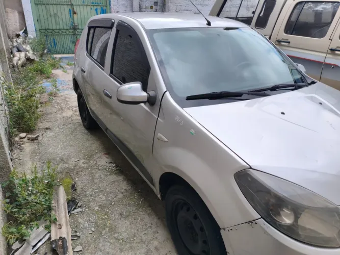 Renault Sandero Expression Hi-flex 1.6 8V 5P 2011