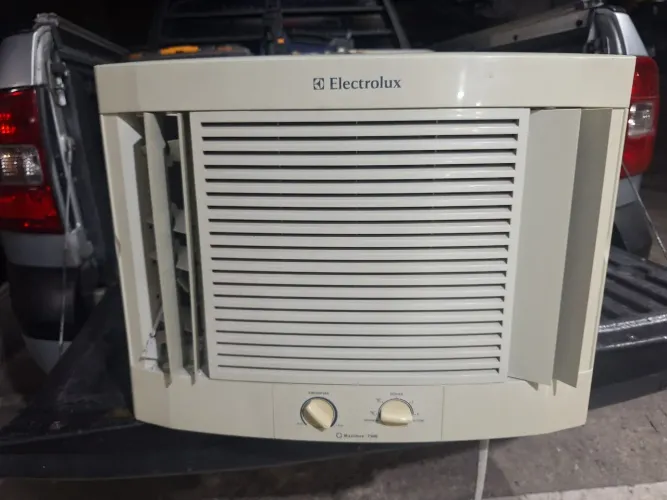 Ar condicionado eletrolux