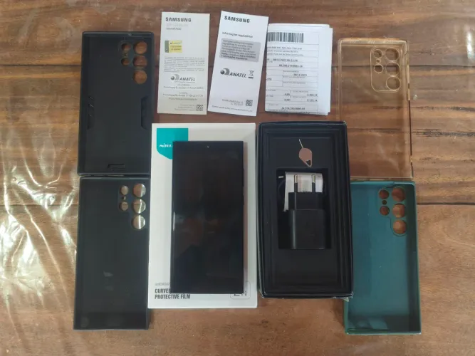 Samsung Galaxy S23 Ultra - Muito Conservado + Acessórios (LEIA A DESCRIÇÃO) - R$ 1.800