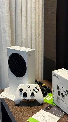 Xbox séries S, zerado, garantia, parcelo no cartão, vem no certo!