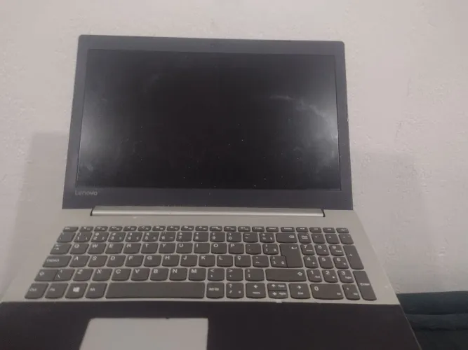 Lenovo Ideapad 320 (concerto ou retirada de peças)