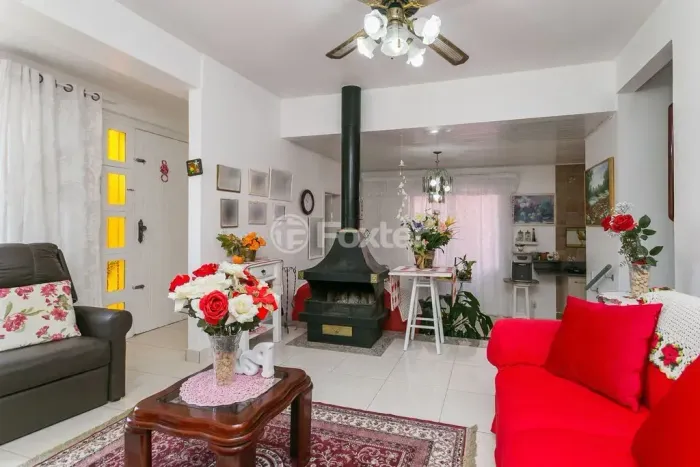 Casa em condomínio com 3 quartos, bairro Espírito Santo - Porto Alegre - RS