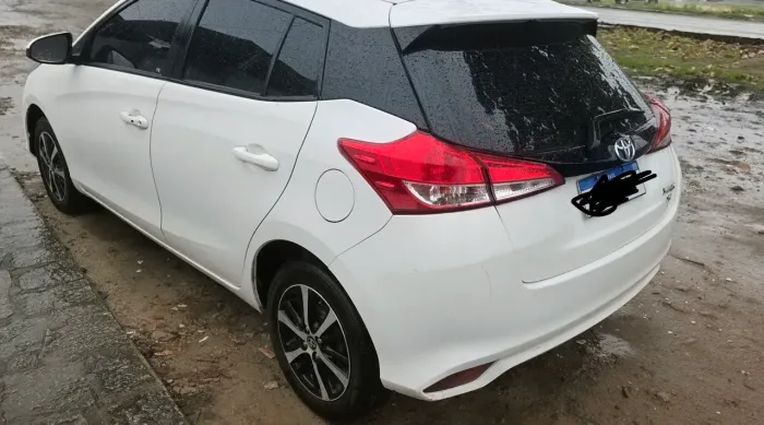 Toyota Yaris XS Connect 1.5 Flex 16V 5P AUT 2021