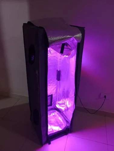 Estufa Grow para plantio 120 x 40 x 40 com iluminação