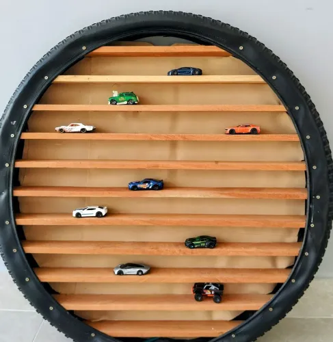 Prateleira Decorativa para Carrinhos