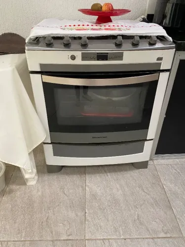 Fogão de 5 bocas Brastemp