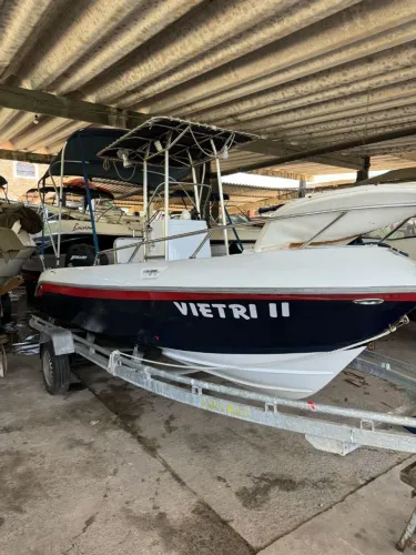 Vendo lancha Fischer 16 pés motor Mercury 60hp 4 tempos 2019 oportunidade!