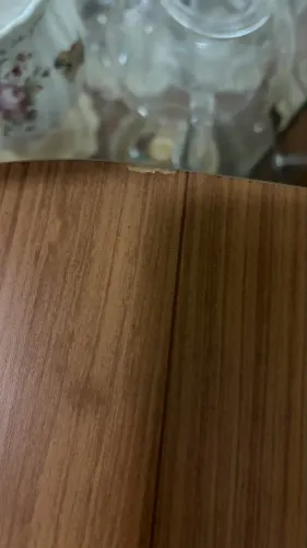 Aparador curvo MDF com palhinha