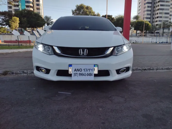 Honda Civic Sedan LXR 2.0 Flexone 16V Aut. 4P 2014