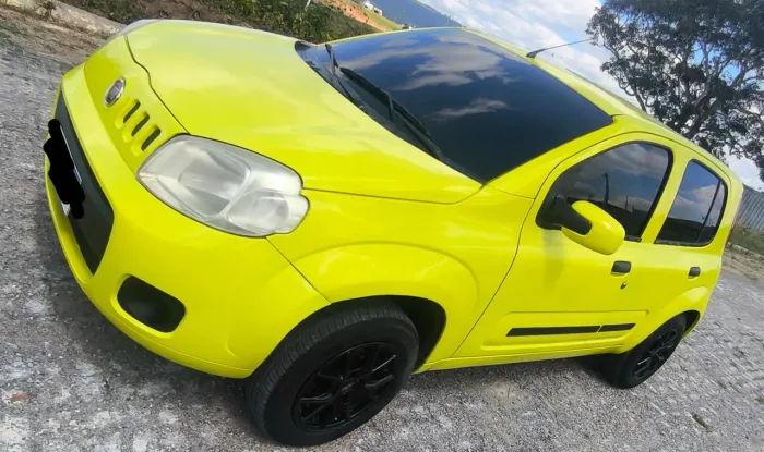 Fiat Uno Vivace/rua 1.0 EVO Fire Flex 8V 5P 2011