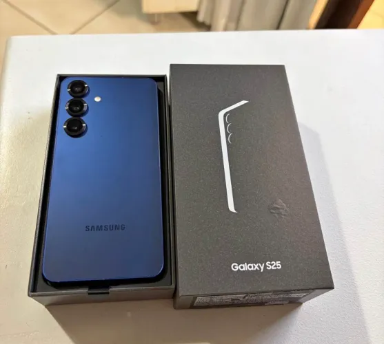 Galaxy S25 256GB/12GB de ram semi novo