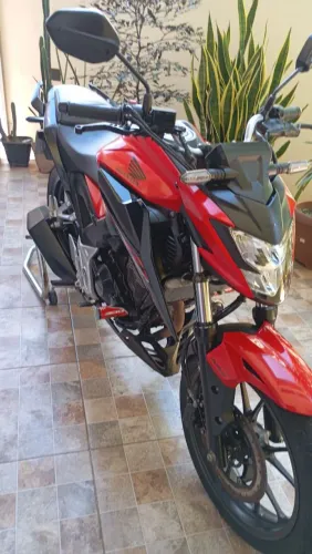 HONDA CB 300F 2023 KM 17.000 (ABS)