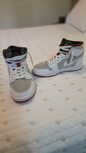 Tênis Nike Air Jordan 1 High Zoom CMFT Hare - Tam 40