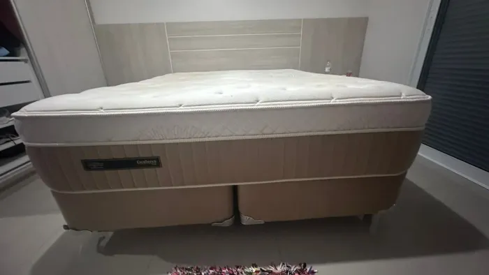 Cama box top!