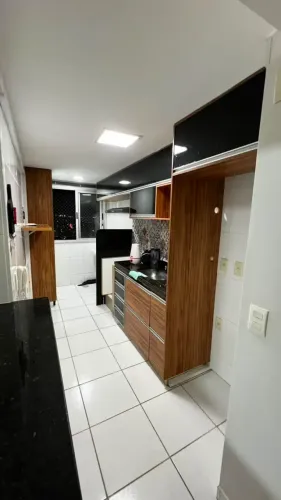 APARTAMENTO 2/4 , UMA SUÍTE,ANDAR ALTO.BORGES LANDEIRO TROPICALE