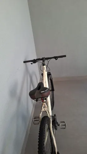 Vende-se Bicicleta
