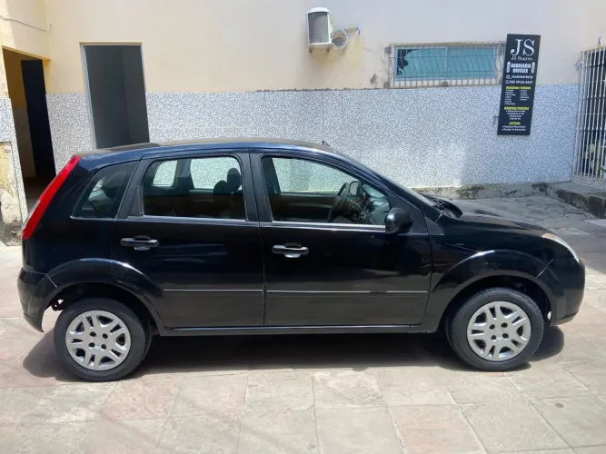 Ford Fiesta 1.0 8V Flex/class 1.0 8V Flex 5P 2010