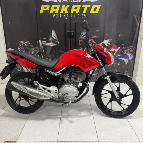 FAN 125 ES TRANSFORMADA ANO 2014