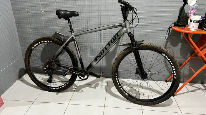 Bicicleta Sutton aro 29 perfeito estado 