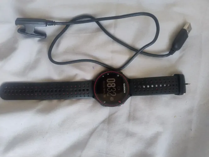 Garmin Forerunner 235