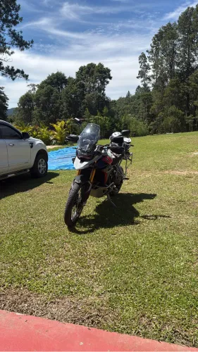 Vendo ou troco por carro do meu interesse chama