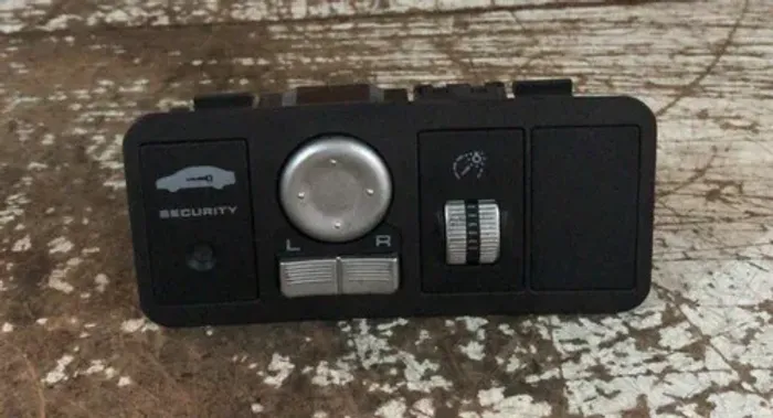 Botão Farol Retrovisor Elétrico Lifan X60 2011