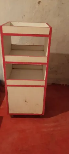 Carrinho auxiliar de cabeleireiro