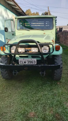 Toyota Band.Picape Chassi Curto Diesel 1985