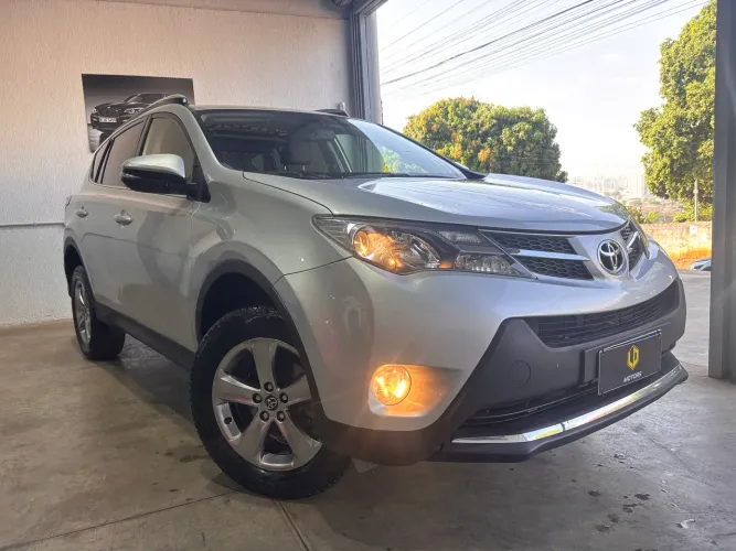 Toyota RAV4 2.0 4X2 16V Aut. 2015