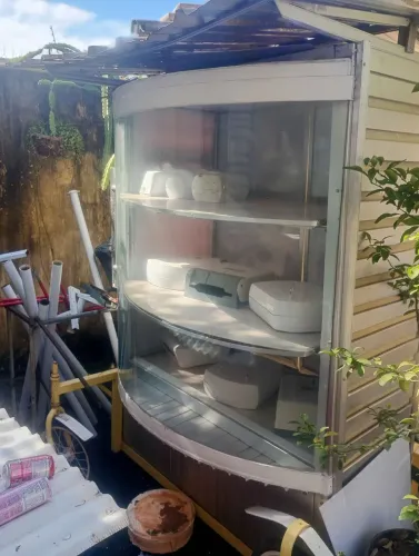 Carrinho vitrine 