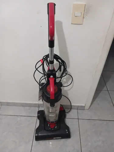 O Aspirador de Pó Vertical WAP Power Speed 2000W