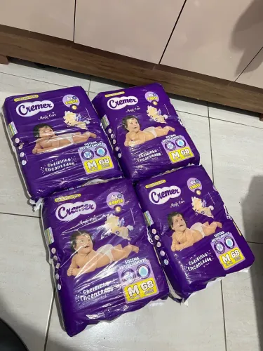Fraldas m 50 cada pacote 