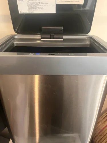 Lixeira automática