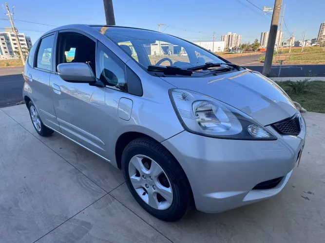 Honda Fit LX 1.4/ 1.4 Flex 8v/16v 5P Aut. 2012