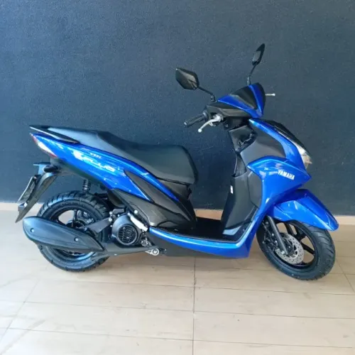YAMAHA FLUO 125 2025