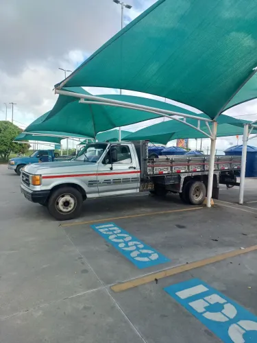 F 4000 1993