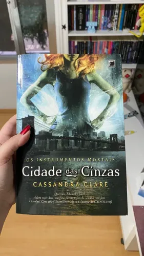 Cidade das Cinzas - Cassandra Clare