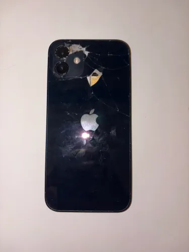 iPhone 12 preto