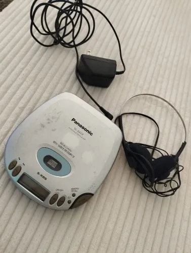 Discman Panasonic com defeito