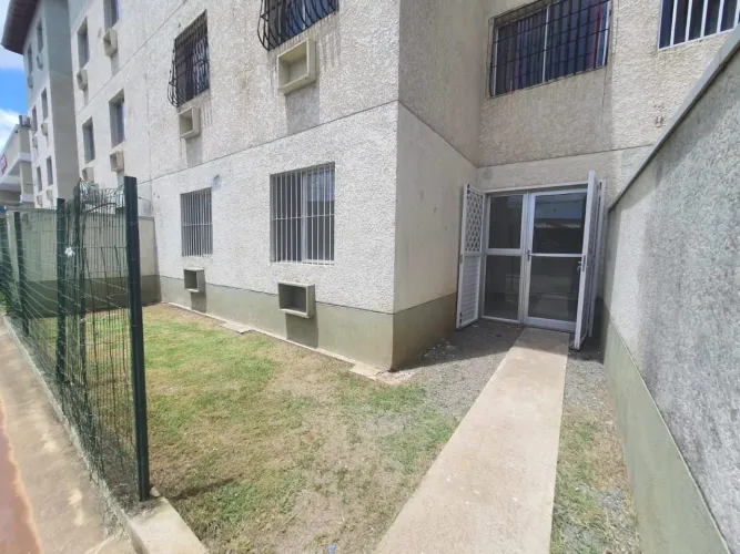 Apartamento Térreo 2 Quartos com Jardim - Cond. Vitória, Forquilha