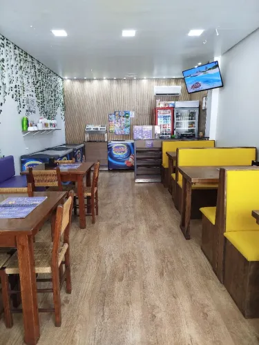 Vende-Se ponto comercial de Açaíteria e Sorveteria No Centro 