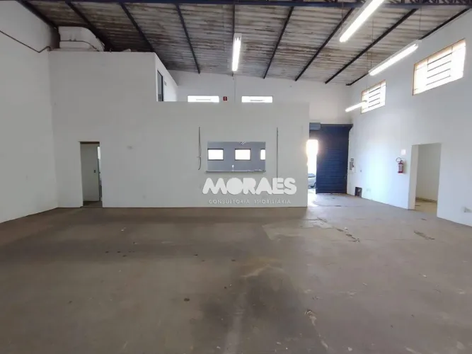 Barracão para alugar, 220 m² por R$ 3.200/mês - Jardim Terra Branca - Bauru/SP
