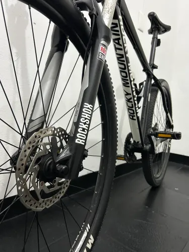 Rocky Mountain Fusion 930 29? - Shimano SLX 10v - RockShox XC30