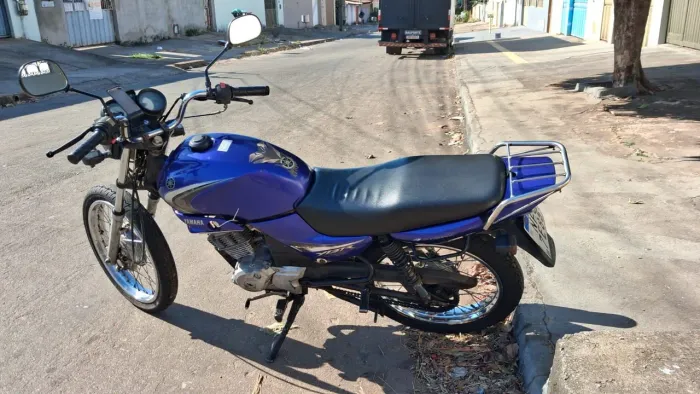 Yamaha YBR125 Azul