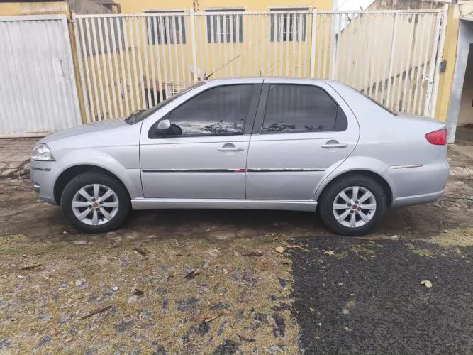 Fiat Siena ELX 1.4 MPI Fire Flex 8V 4P 2010