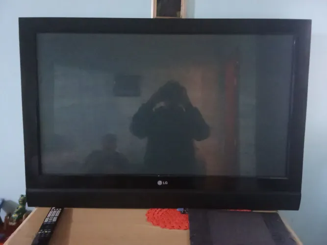 Vendo  TV  LG PLASMA 40 "