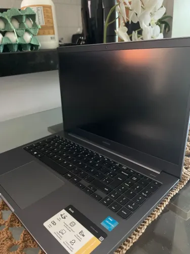 Samsung Book Intel Celeron 6305 