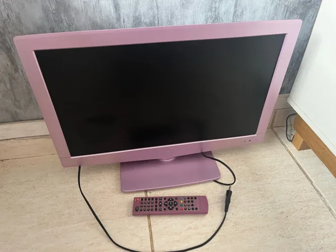 Tv para retirada de peças
