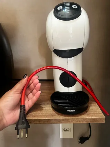 Cafeteira Nescafé Dolce Gusto